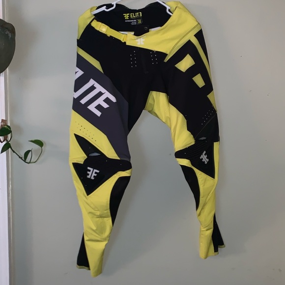 Elite Bike Pant - Black main image 0